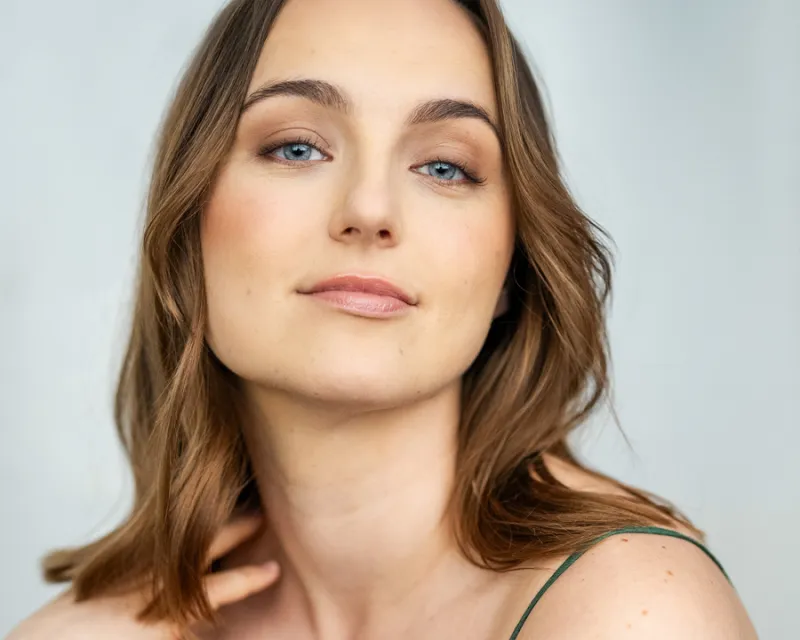 Jenifer Dillow Headshot