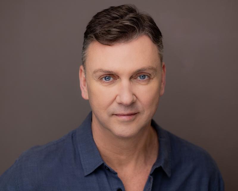 Warren Carlyle