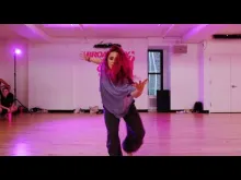 Preview image for the video "Alexa Olivier Class - Broadway Dance Center".