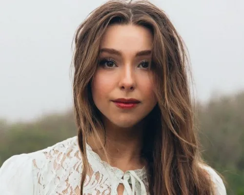 Sophia Lucia Headshot